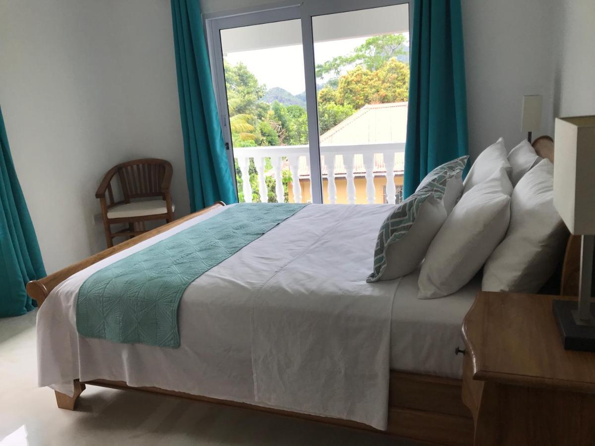 Tropical Garden Self Catering * Victoria