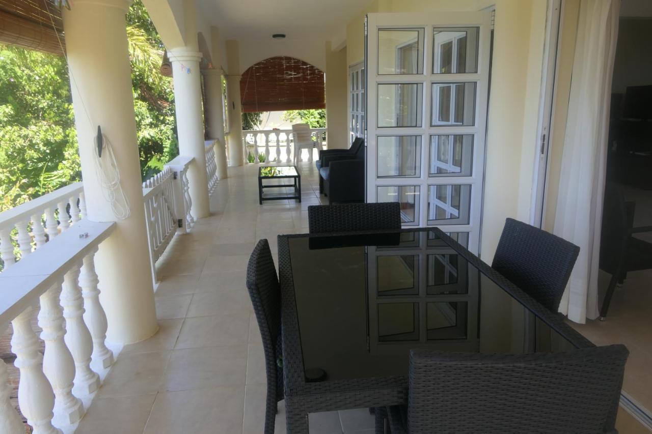 Tropical Garden Self Catering Victoria
